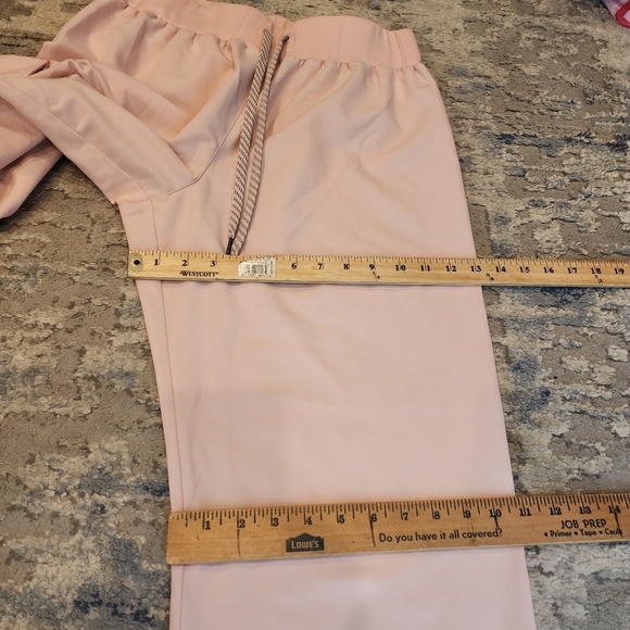 Jaanuu 4-Pocket Relaxed Essential Pant Cargo Size Large Petite Blush Pink J95165 - Picture 4 of 16